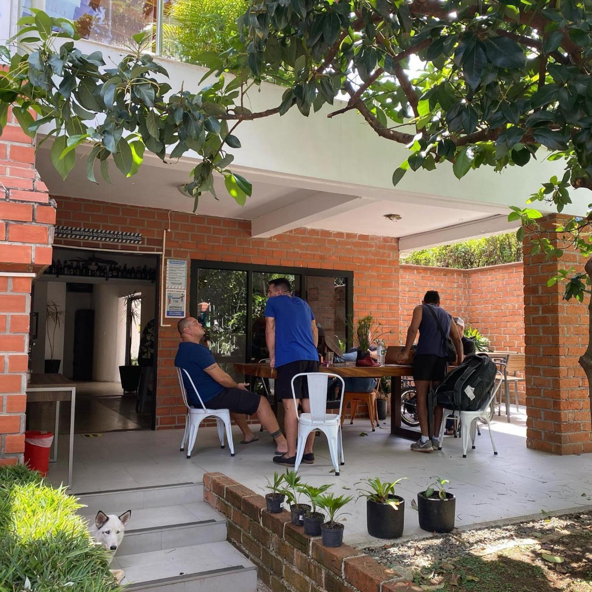 Black Sheep (adults Only) Hostal Medellín